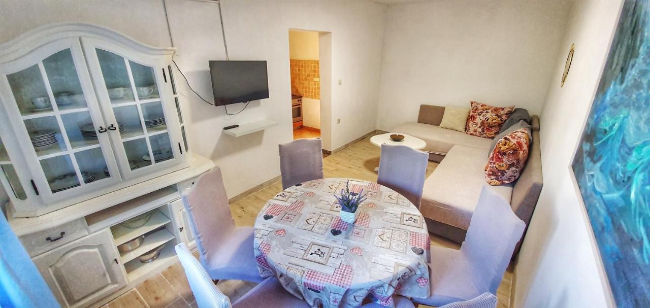 Apartmani Maja Kanica Рогозница Экстерьер фото