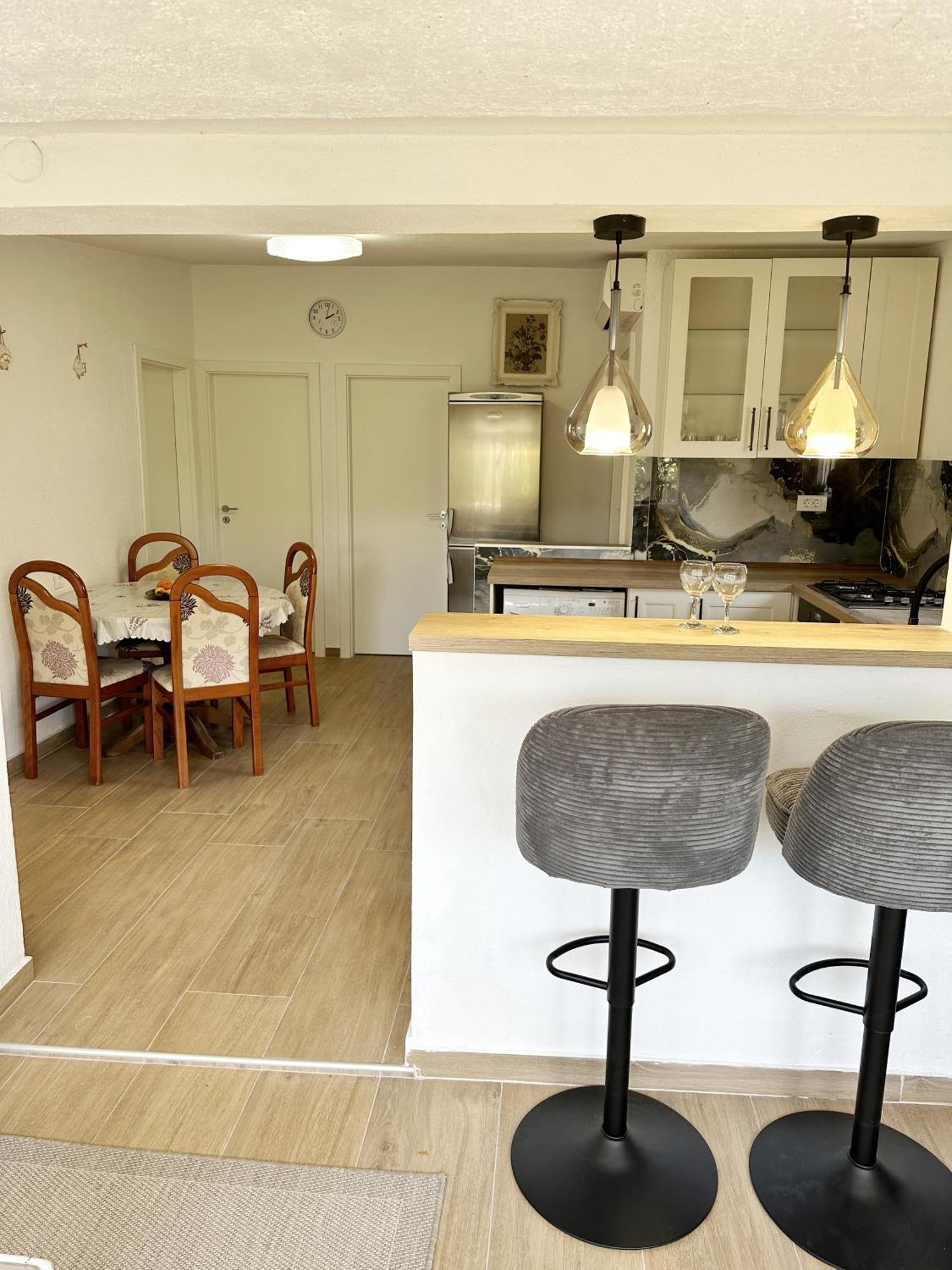 Apartmani Maja Kanica Рогозница Экстерьер фото