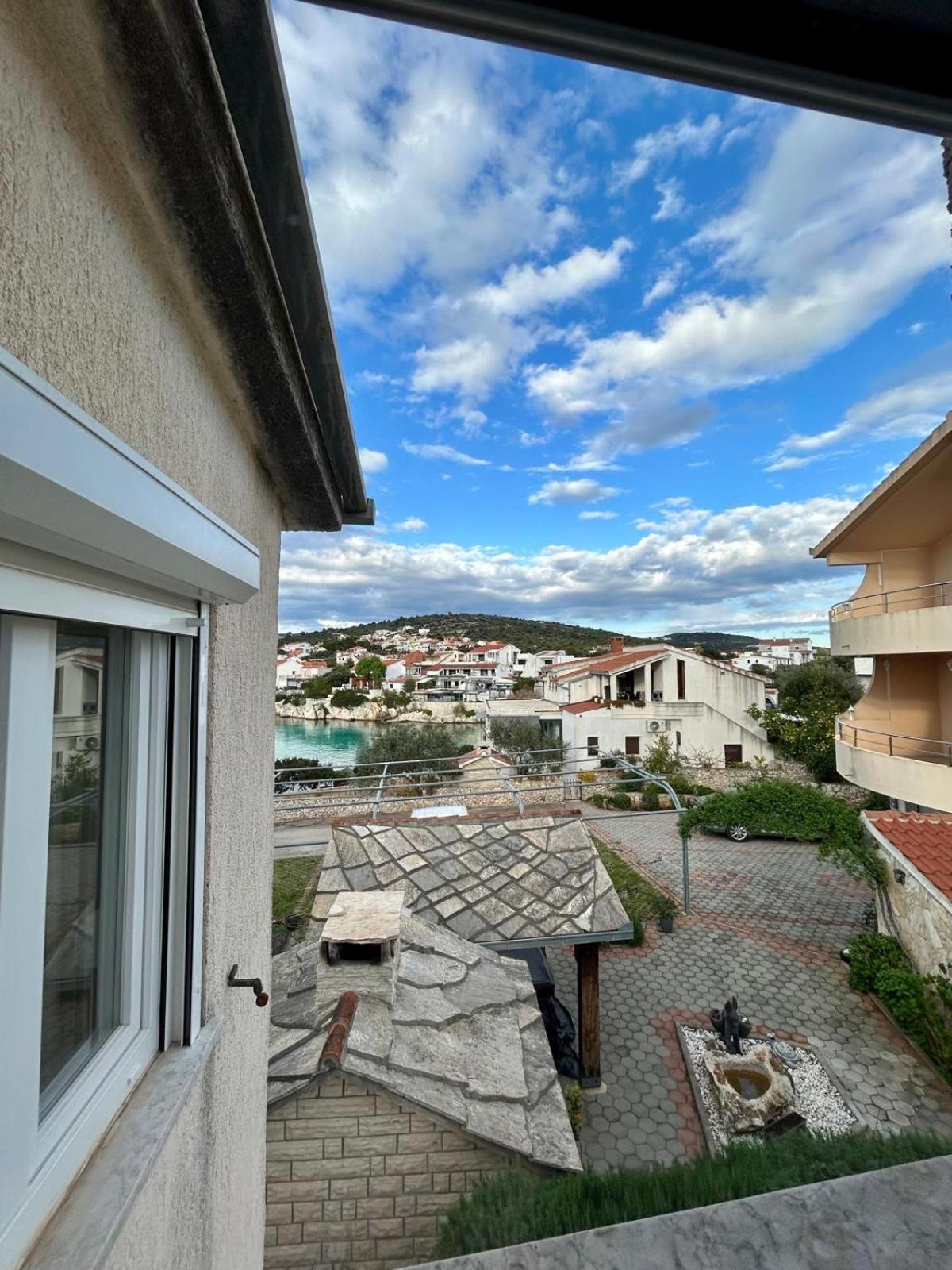 Apartmani Maja Kanica Рогозница Экстерьер фото